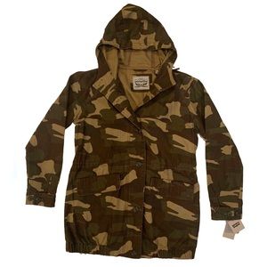 Levi’s Camo Canvas Hooded Jacket